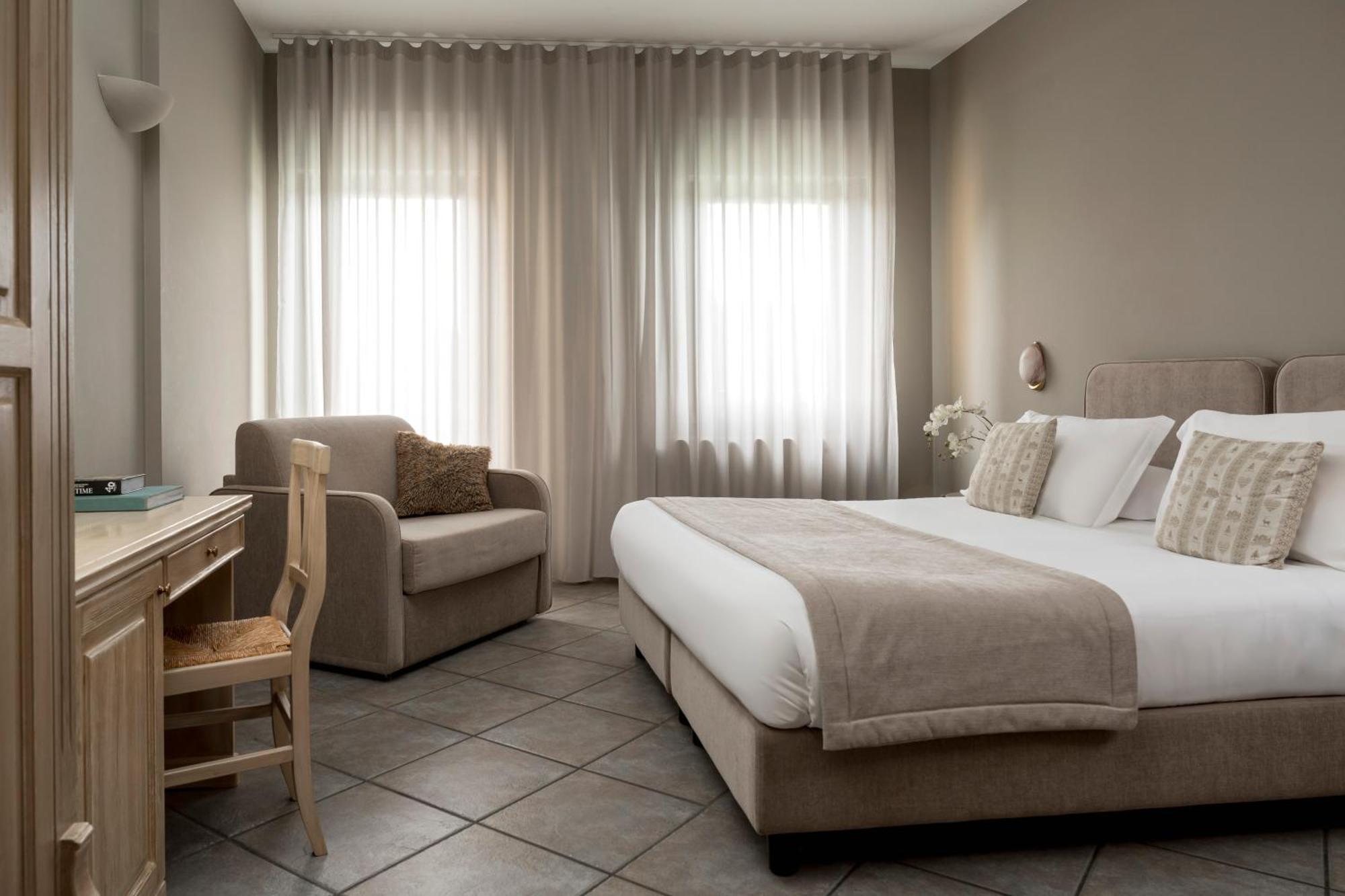 Hotel Don Luis Castel Di Sangro Dış mekan fotoğraf