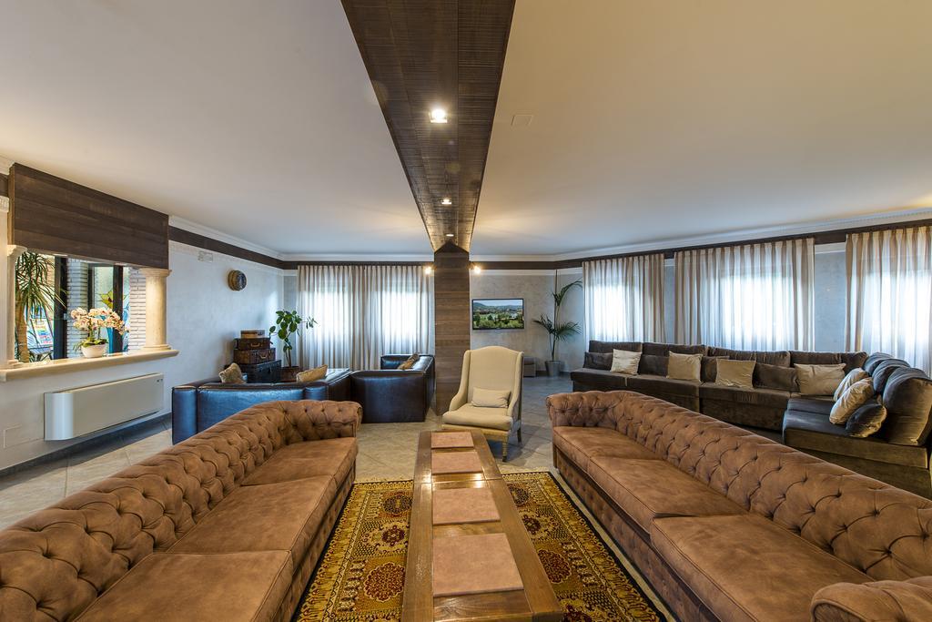 Hotel Don Luis Castel Di Sangro Dış mekan fotoğraf