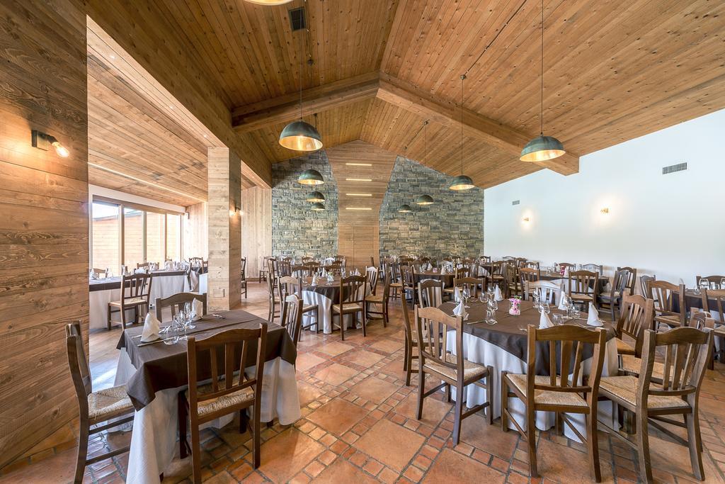 Hotel Don Luis Castel Di Sangro Dış mekan fotoğraf