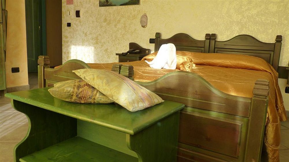 Hotel Don Luis Castel Di Sangro Dış mekan fotoğraf